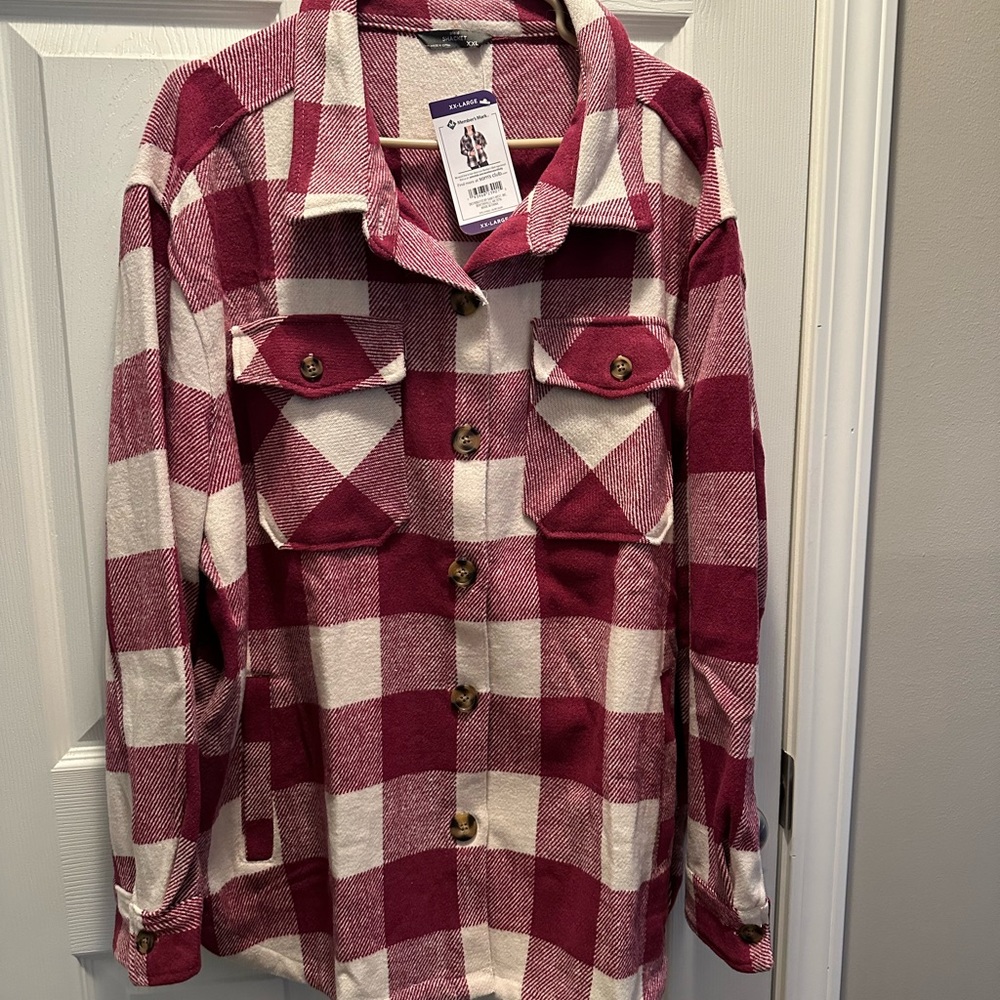 New Women’s Shacket Size XXL
